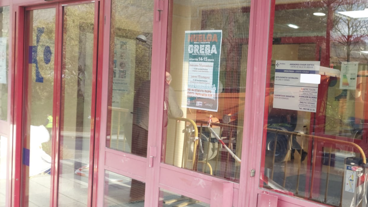 "Estatutu propio baten alde”, medikuen greba deitu dute