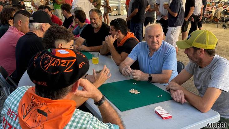 Parte-hartze zabala, mus eta xake txapelketatan