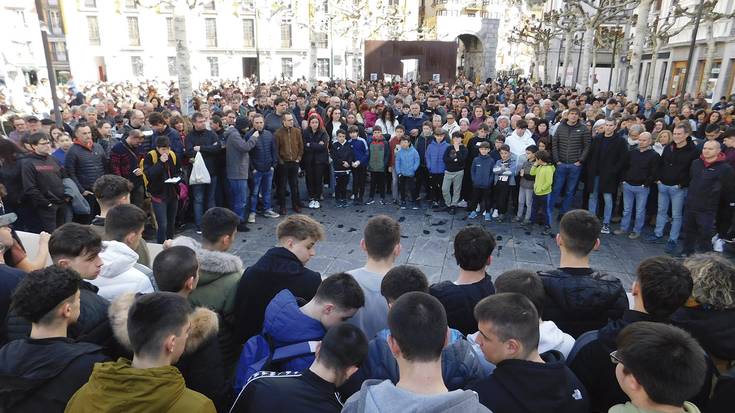Elkarretaratzea deitu du Xuhar Herri Plataformak, bihar Tolosan