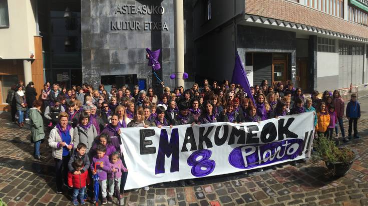 Martxoak 8 antolatzeko deialdia, Asteasun