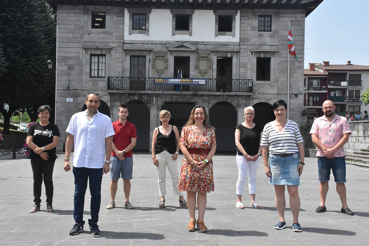 PSEk eta EAJk oso balantze positiboa egin dute, agintaldiko lehen hiru urteak egin eta gero