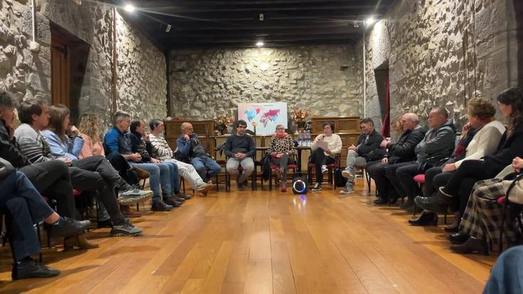 Hausnarketa-saioa Asteasun, Euskararen Egunaren harira