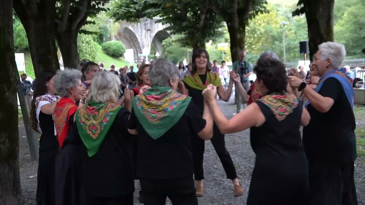 Grazia Garagorri zubiaren inaugurazioa: Irradaka dantza