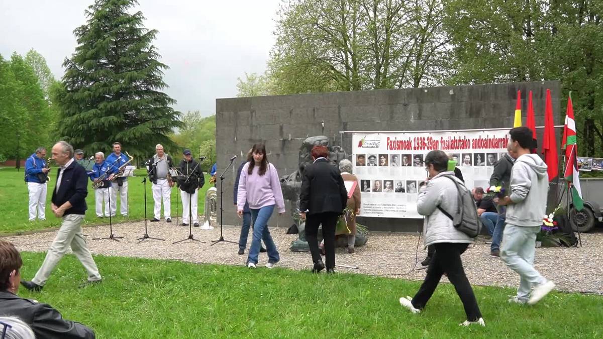 Frankismoaren biktimen aldeko ekitaldia Andoainen