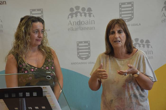 Adinekoak ingurunean integratzeko proiektua aurkeztu dute