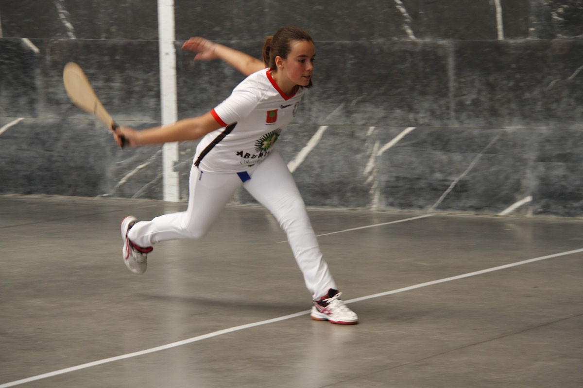 Txulobi pelota eskolan izen-ematea zabalik dago