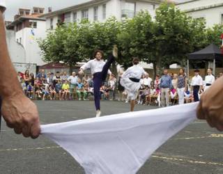 Gaur abiatuko dira Santio jaiak Amasa-Villabonan