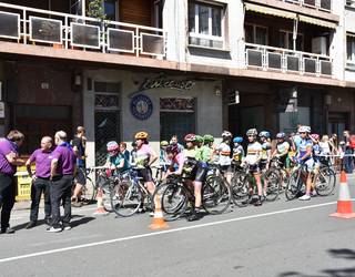 Eskolarteko txirrindularitza proba, igande goizean