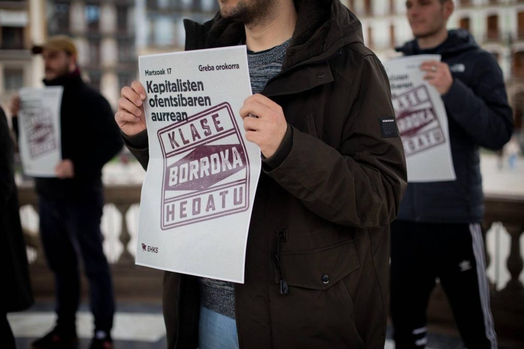 Kapitalisten ofentsibaren aurrean, klase borroka hedatu
