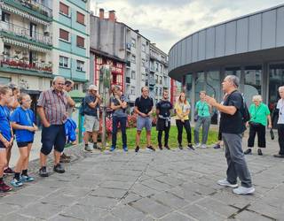 Andoaingo Guduari buruzko ibilaldia gidatua, irailaren 12an