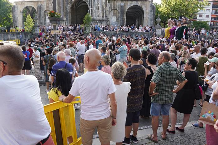 San Juan jaien lepoko zapia diseinatzeko lehiaketa zabaldu dute